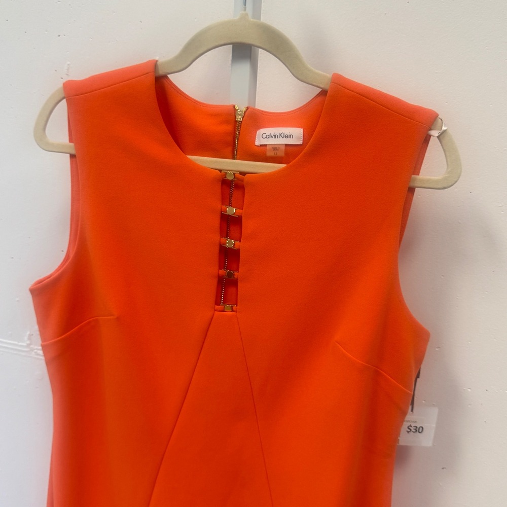 NWT Calvin Klein Orange Sleeveless Sheath Dress Gold Cutout Neck CD7C193Y Sz 12 - Picture 3 of 8